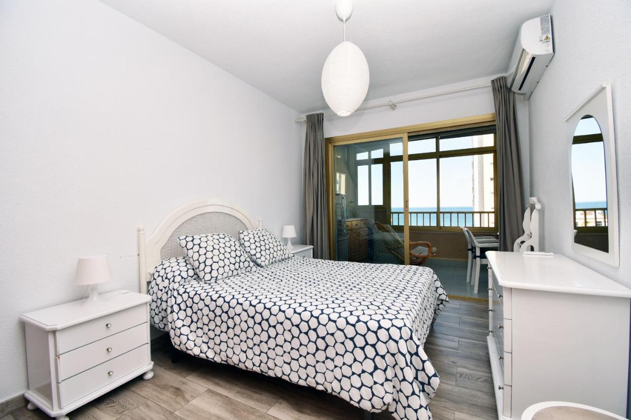 Apartamento Vistas Al Mar Y Piscina Fuengirola Dış mekan fotoğraf