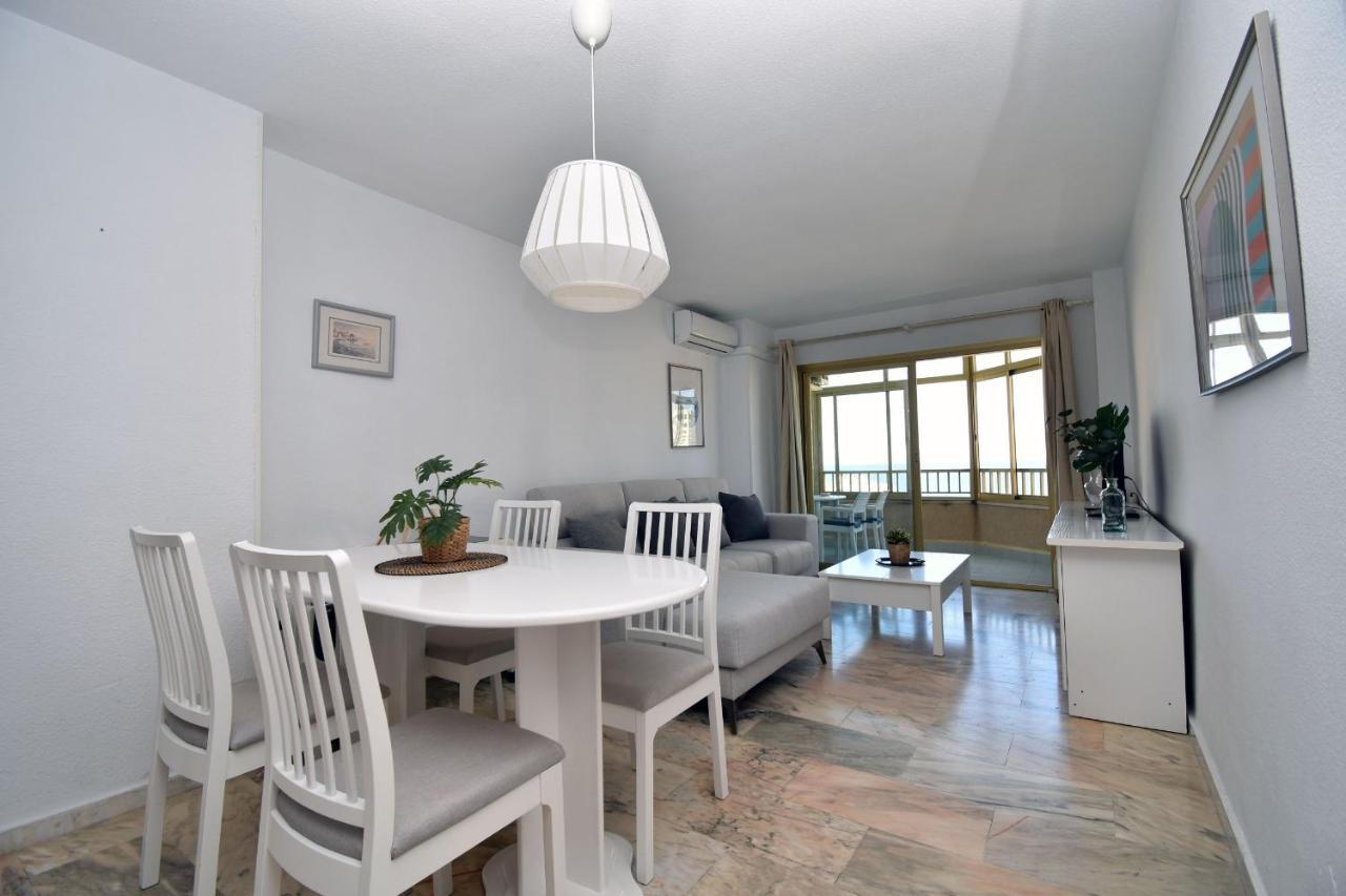 Apartamento Vistas Al Mar Y Piscina Fuengirola Dış mekan fotoğraf